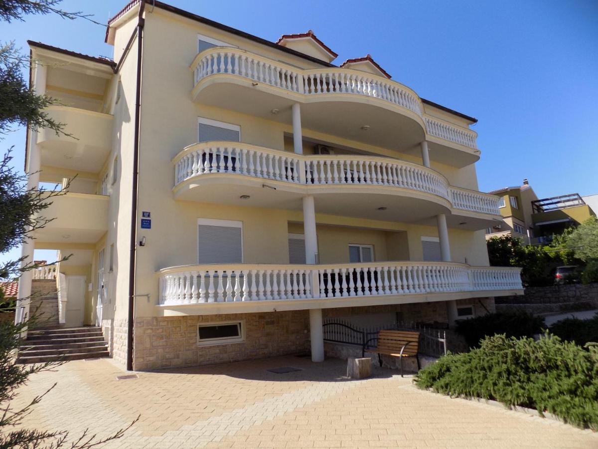 Villa Jukic Murter Bagian luar foto